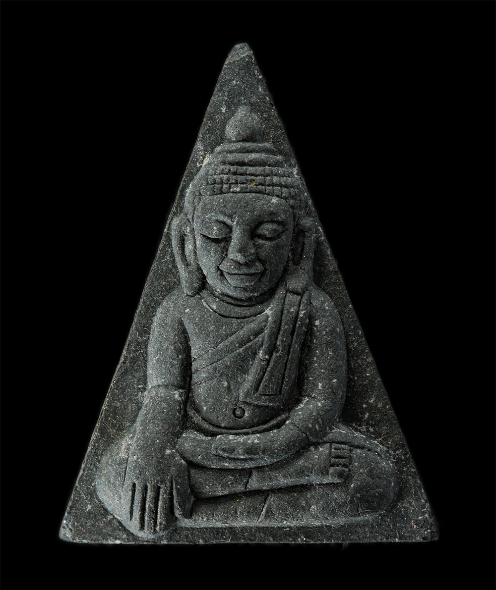 08Sep24 (89)p.jpg - พระยอดขุนพล รุ่นทรัพย์แผ่นดิน หลวงพ่อจอน วัฑฒจิตโต วัดบุญฤทธิ์ ต.พญาเย็น อ.ปากช่อง จ.นครราชสีมา หลังยันต์ นะ ฝังตะกรุดสาริกา เนื้อผงพุทธคุณ ผงว่าน ผงใ [..] | https://kamulet.in.th